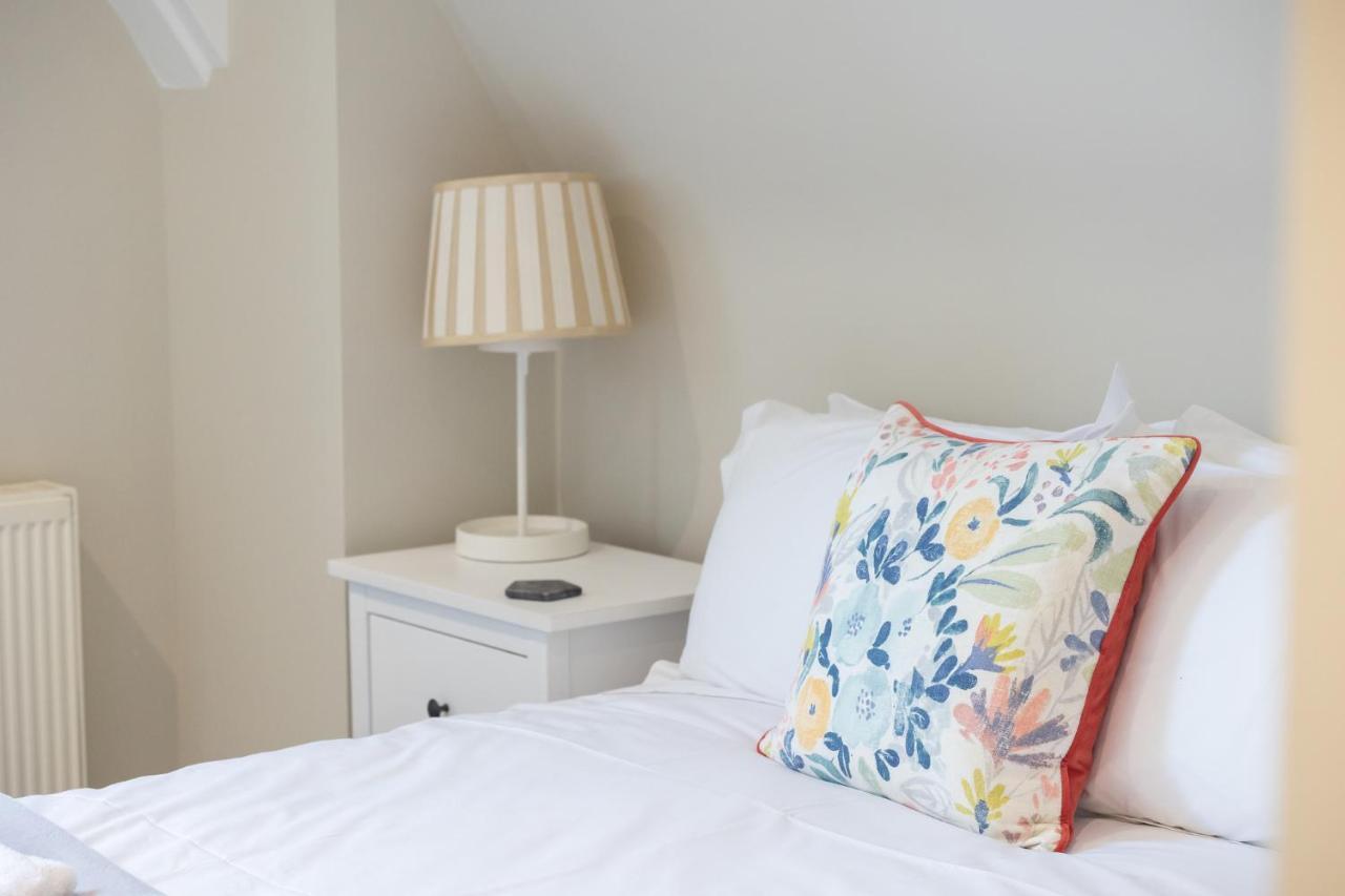 Апартаменти Spacious 3Br Victorian Cheltenham Loft Flat In Cotswolds - Free Parking Екстер'єр фото